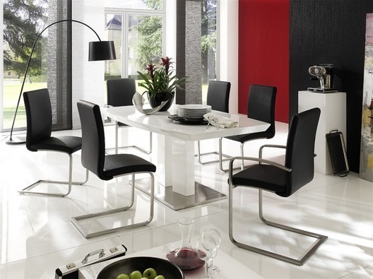 dizajnové stoličky do jedálne
